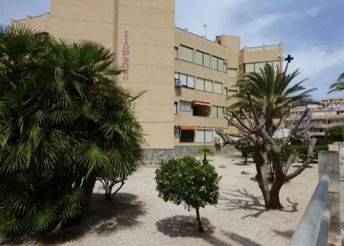 Bonito En Con Piscina Entre Dos Mares * لا مانغا ذيل مار مينور